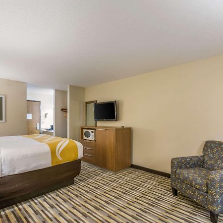 Quality Inn Michigan City South Exterior foto