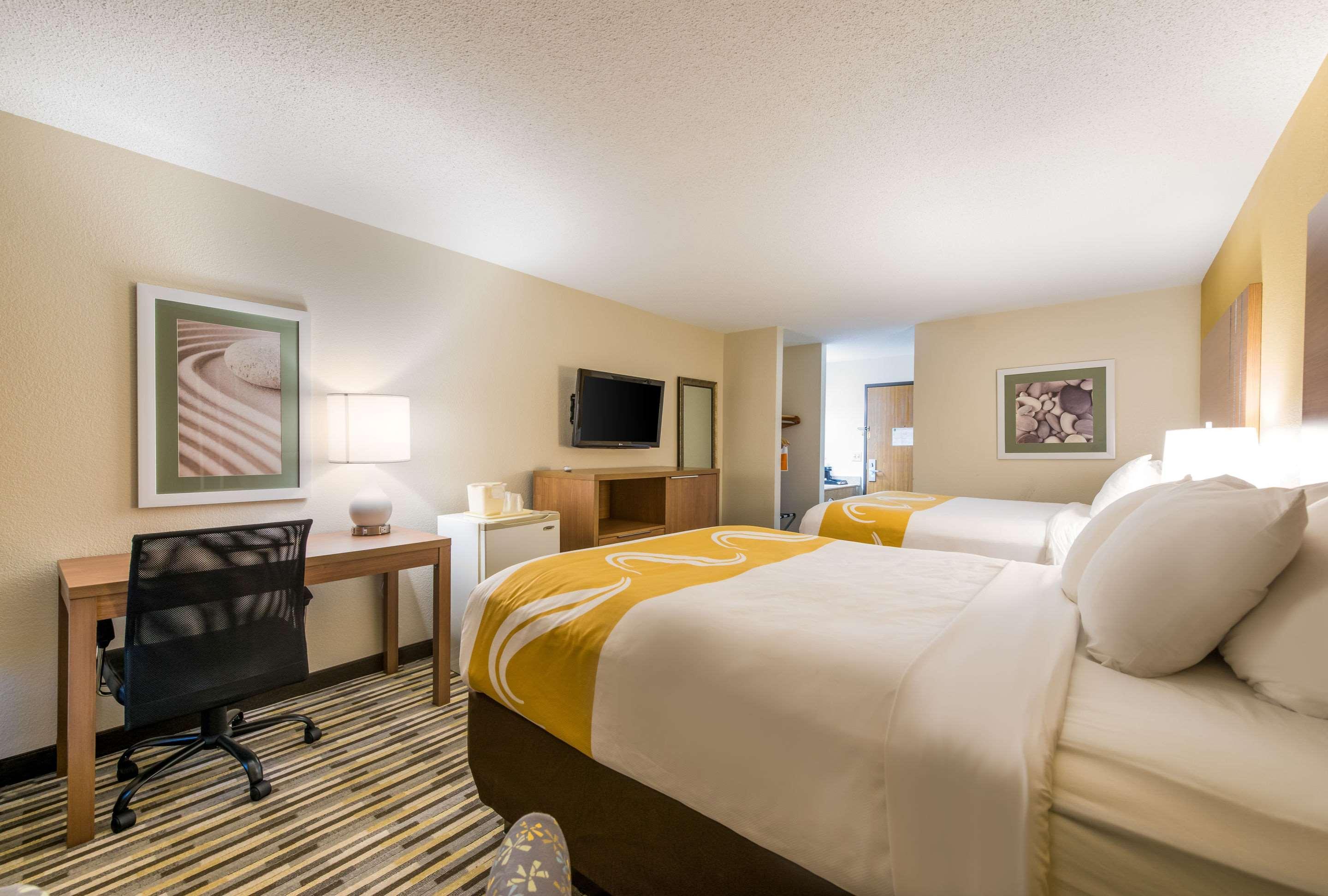 Quality Inn Michigan City South Exterior foto